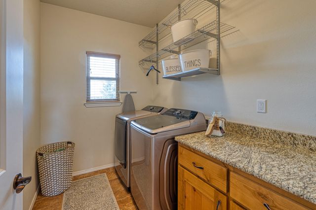 9 TROYA Court, Tijeras, NM 87059