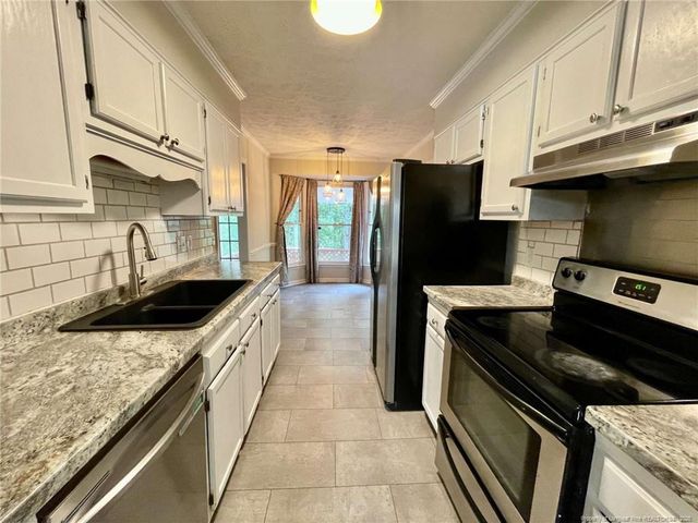 6736 ST Julian Way, Fayetteville, NC 28314