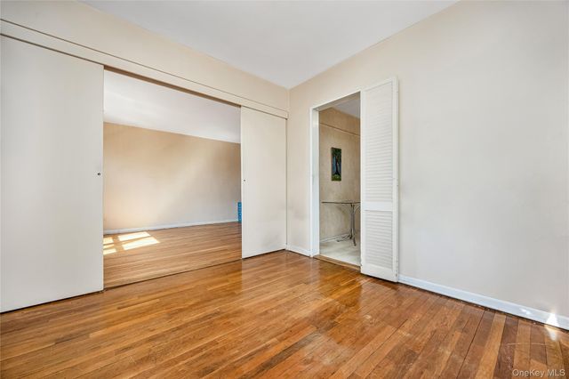 8035 Springfield Boulevard 3C, Bellerose Manor, NY 11427