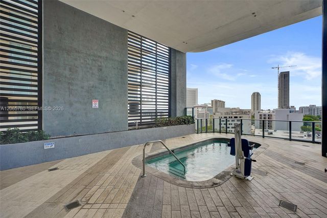 121 NE 34th Street 2705, Miami, FL 33137