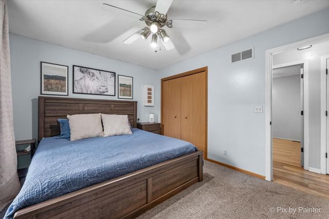710 Redwood Court, Genoa, IL 60135