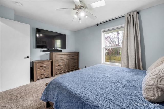 710 Redwood Court, Genoa, IL 60135