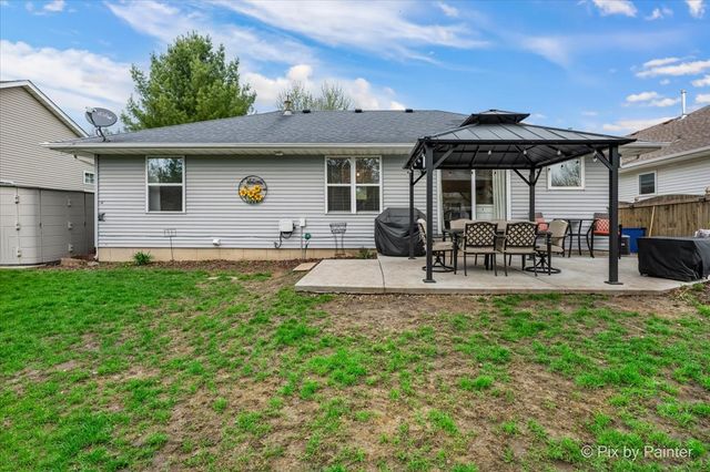 710 Redwood Court, Genoa, IL 60135