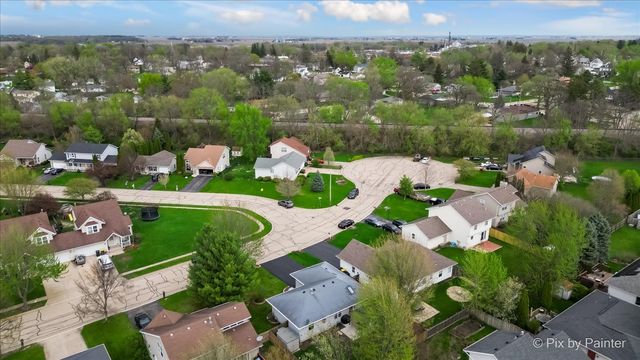 710 Redwood Court, Genoa, IL 60135