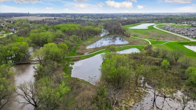 710 Redwood Court, Genoa, IL 60135