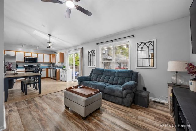 710 Redwood Court, Genoa, IL 60135