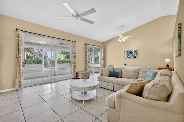 5414 ASTOR STREET, Leesburg, FL 34748