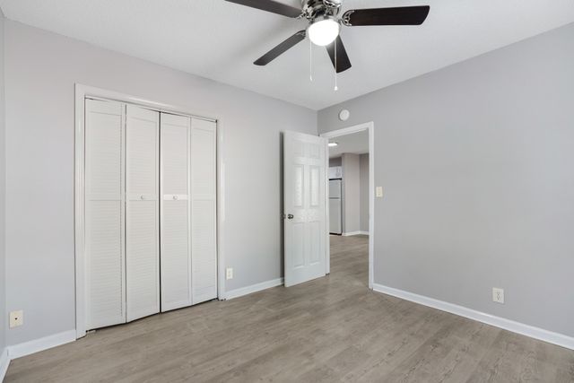 185 Oak St, Clarksville, TN 37042