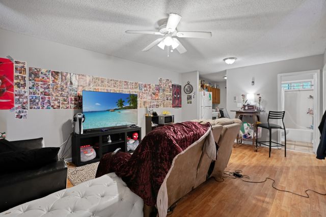 185 Oak St, Clarksville, TN 37042