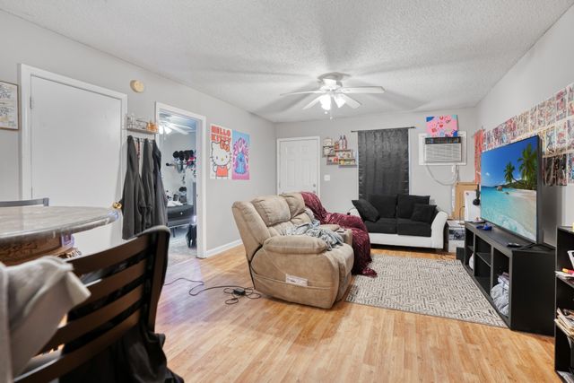 185 Oak St, Clarksville, TN 37042