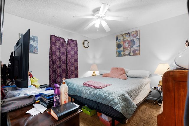 185 Oak St, Clarksville, TN 37042