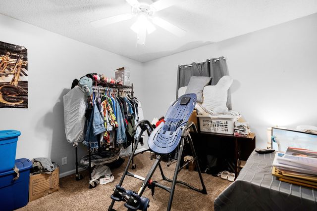 185 Oak St, Clarksville, TN 37042