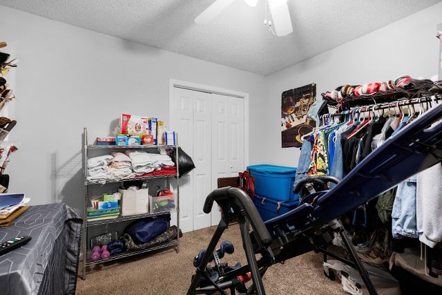 185 Oak St, Clarksville, TN 37042