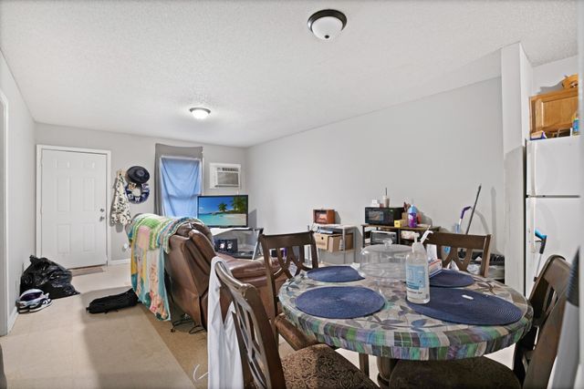 185 Oak St, Clarksville, TN 37042