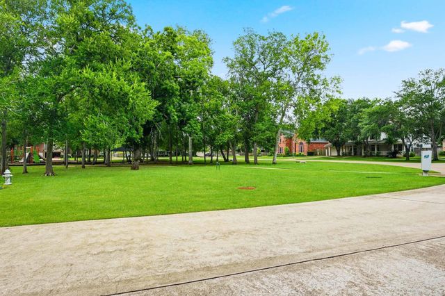 3807 Oakland Circle, Missouri City, TX 77459