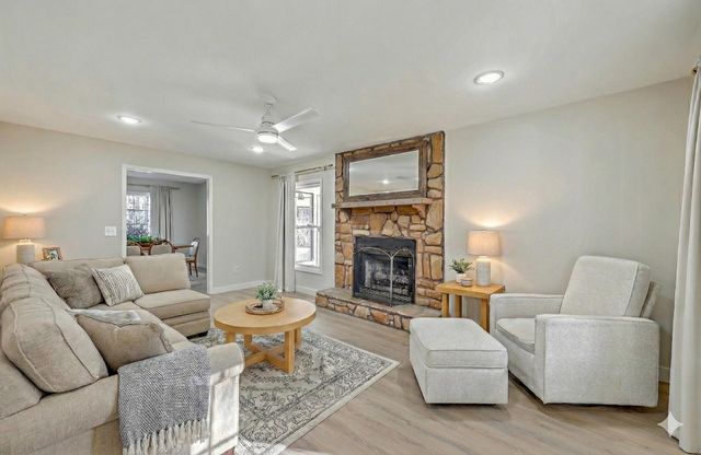 1282 Starline Drive, Summerville, SC 29486