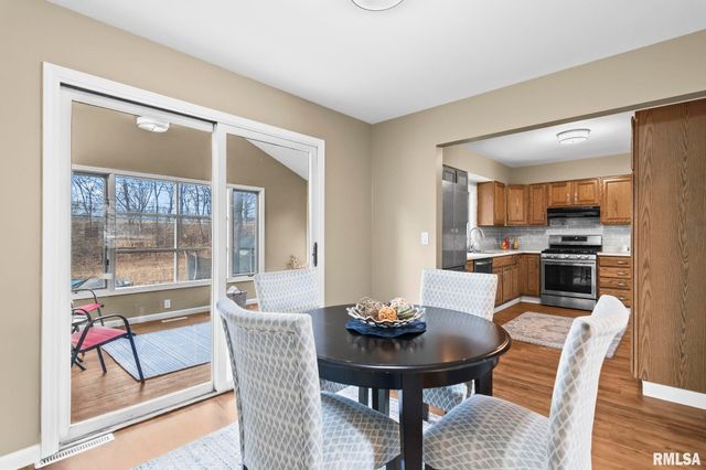 49 Bellerive Road, Springfield, IL 62704