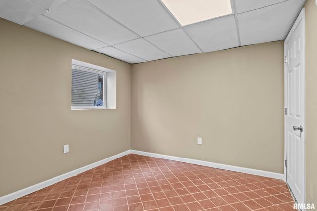 49 Bellerive Road, Springfield, IL 62704