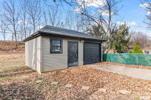 49 Bellerive Road, Springfield, IL 62704