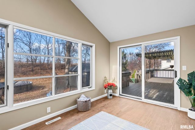 49 Bellerive Road, Springfield, IL 62704