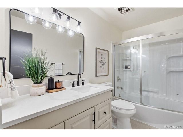 6416 Welch Ct, Arvada, CO 80004