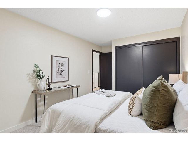 6416 Welch Ct, Arvada, CO 80004