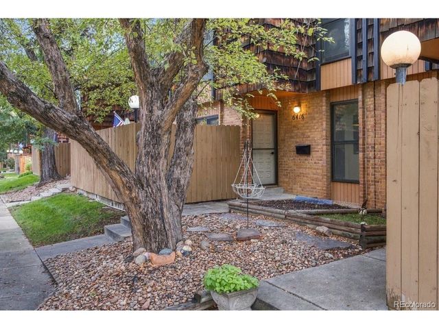 6416 Welch Ct, Arvada, CO 80004