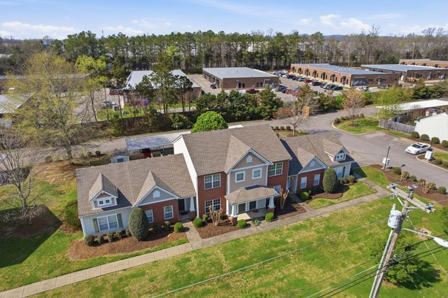 919 Seven Oaks Blvd, Smyrna, TN 37167