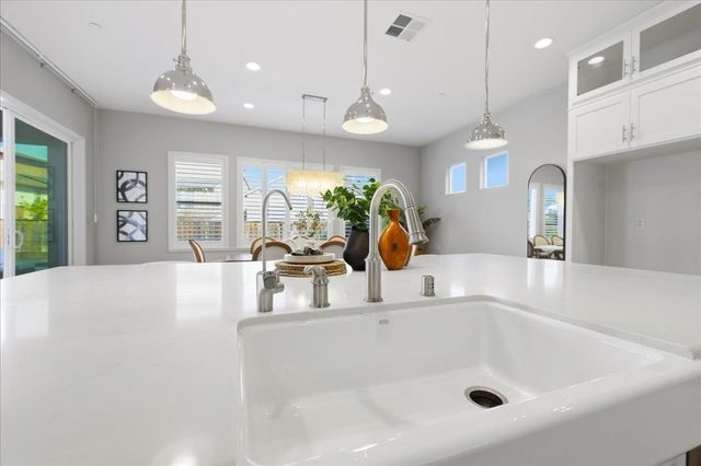 4293 4293 Oak Knoll Dr, Dublin, CA 94568