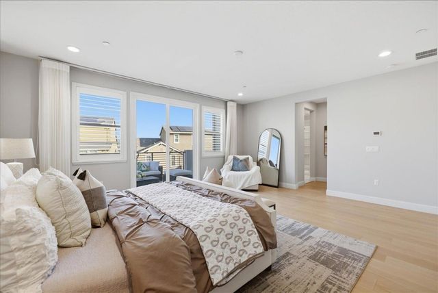 4293 4293 Oak Knoll Dr, Dublin, CA 94568