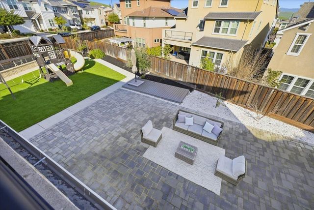 4293 4293 Oak Knoll Dr, Dublin, CA 94568