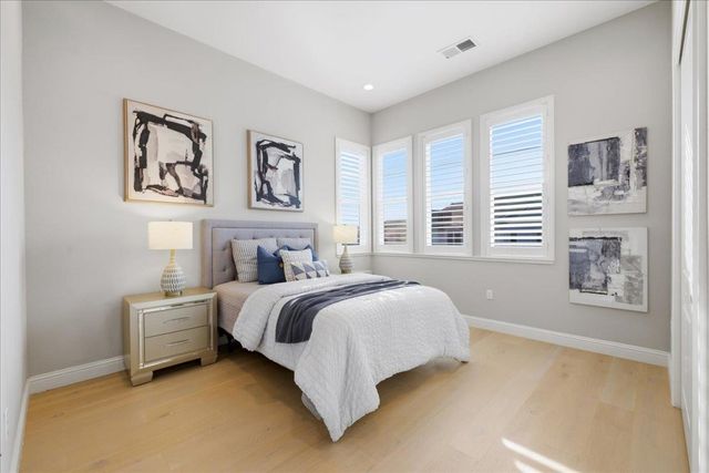 4293 4293 Oak Knoll Dr, Dublin, CA 94568