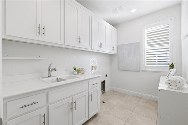 4293 4293 Oak Knoll Dr, Dublin, CA 94568