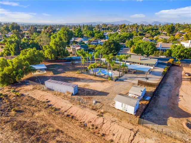 1520 Highridge, Riverside, CA 92506