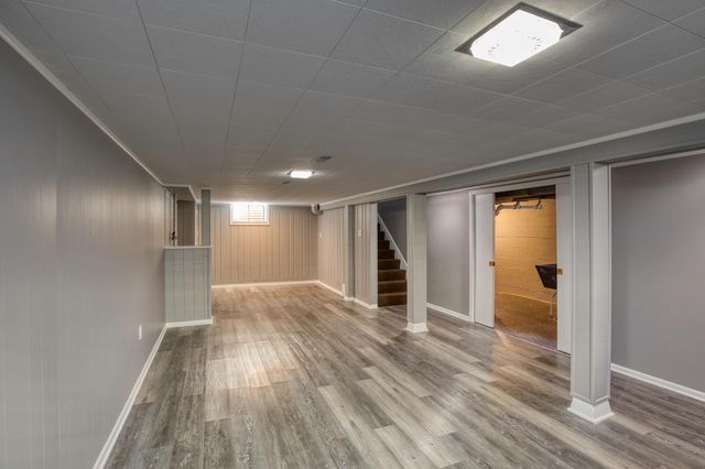 5908 Thomas Avenue S, Minneapolis, MN 55410