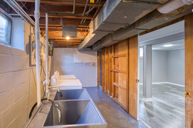 5908 Thomas Avenue S, Minneapolis, MN 55410