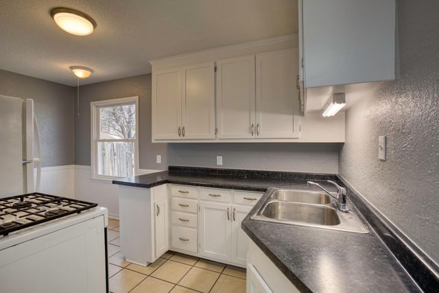 5908 Thomas Avenue S, Minneapolis, MN 55410