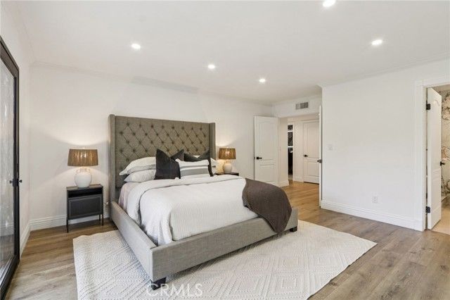 22925 Styles, Woodland Hills (los Angeles), CA 91367