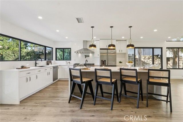 22925 Styles, Woodland Hills (los Angeles), CA 91367
