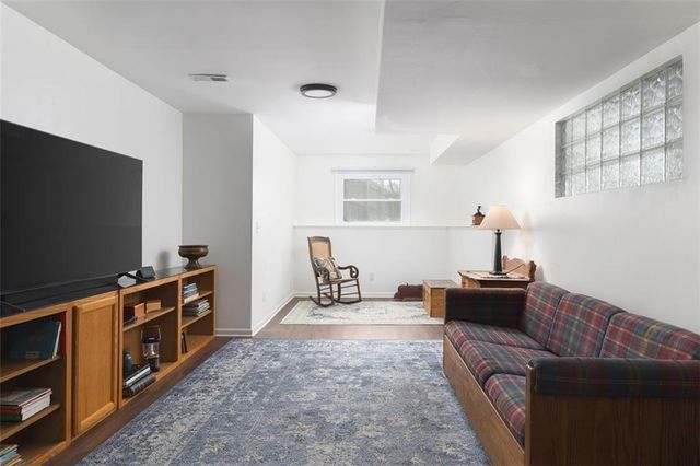 1029 Eldridge Street, Lawrence, KS 66049