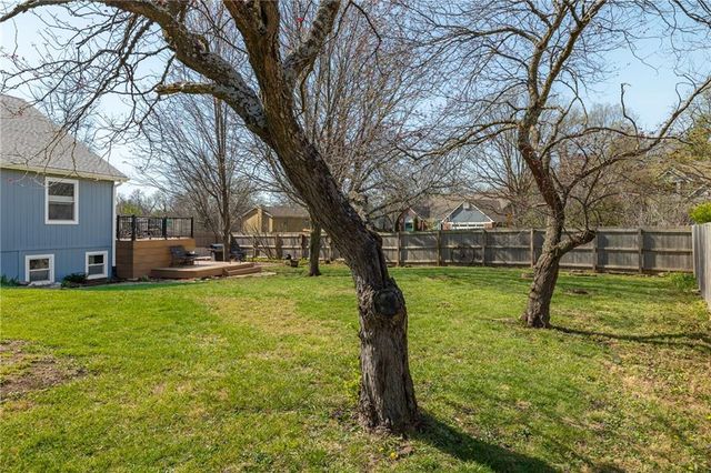 1029 Eldridge Street, Lawrence, KS 66049