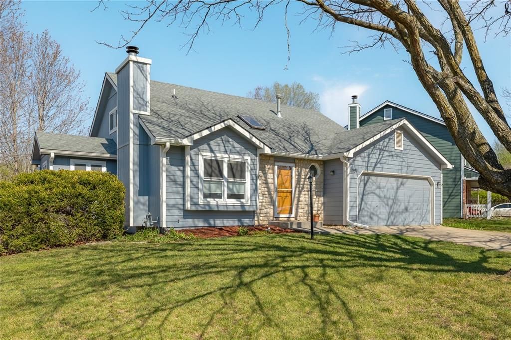 1029 Eldridge Street, Lawrence, KS 66049
