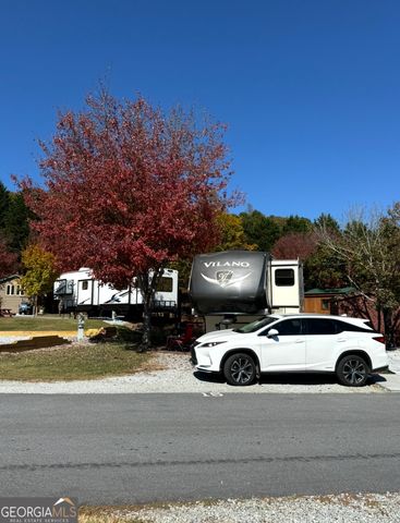 15 Holiday Rambler Lane, Dillard, GA 30537