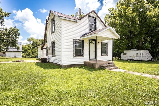 200 S Frisco, Crocker, MO 65452