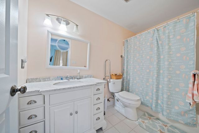 90 Sea St 120, Weymouth, MA 02191