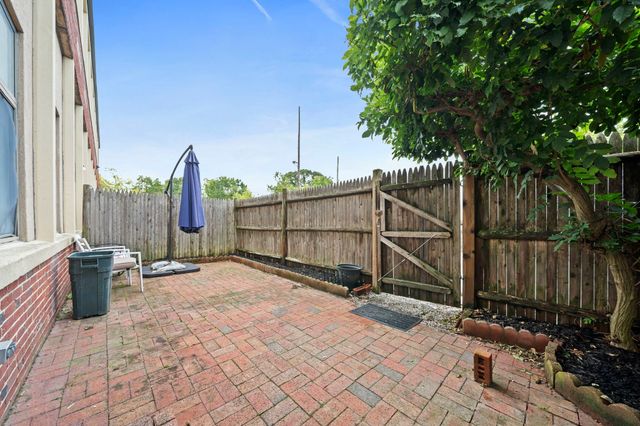 90 Sea St 120, Weymouth, MA 02191