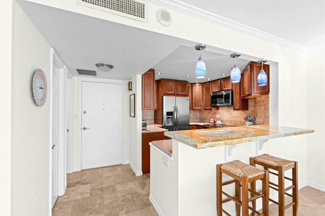 3000 E Sunrise Blvd 2E, Fort Lauderdale, FL 33304