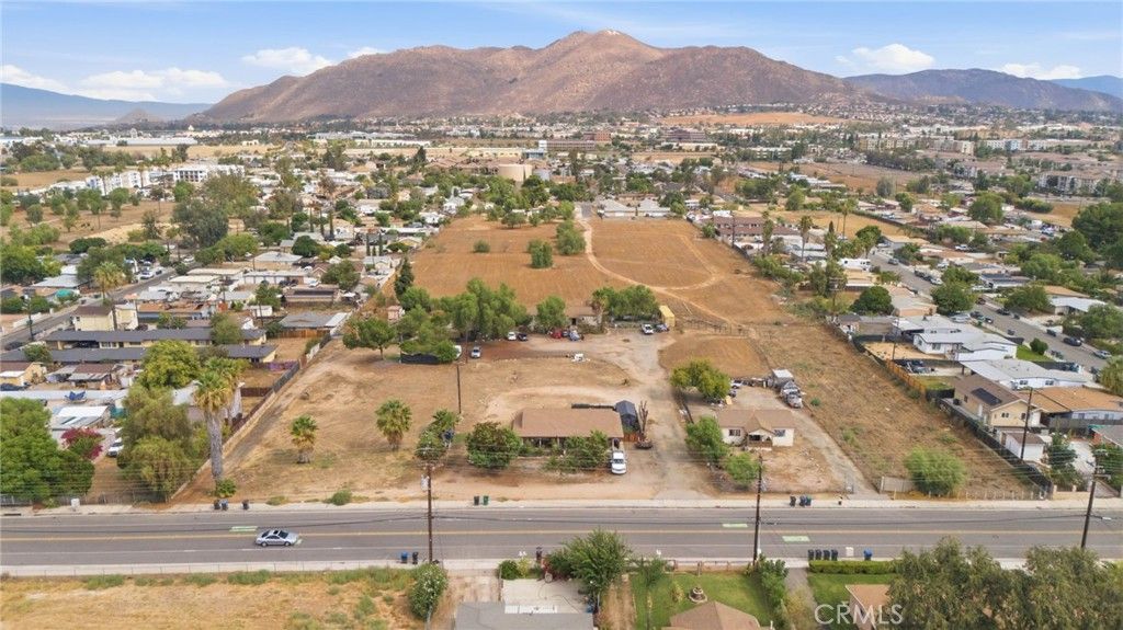 21840 & 21796 Cottonwood Ave, Moreno Valley, CA 92553 — exterior