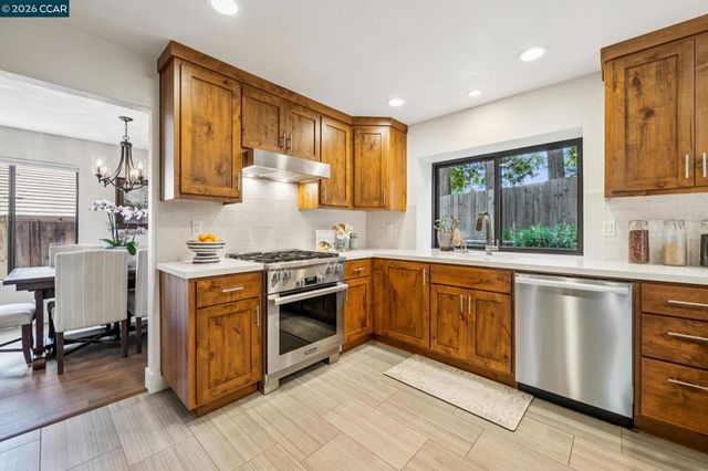 736 Twinview Pl, Pleasant Hill, CA 94523