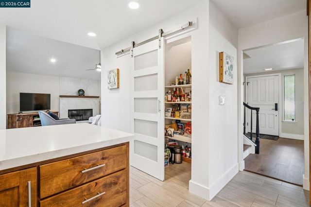 736 Twinview Pl, Pleasant Hill, CA 94523